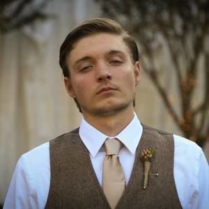 Meet your Posher, Cory